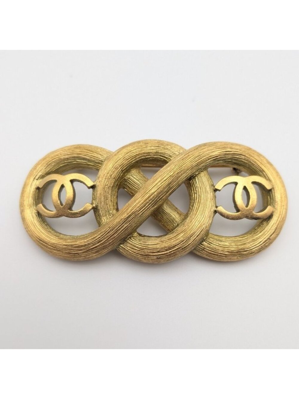 Chanel Brooch CC Logo Gold Twist Infinity Vintage 95C